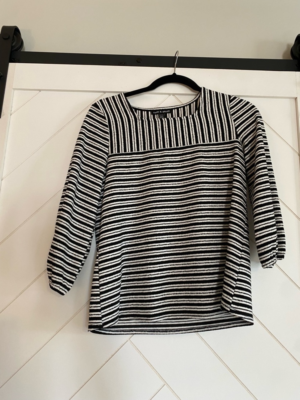 Cable & Gauge Black and White Striped 3/4 Sleeve Top